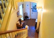 Stairs and Hall - B&B Alcuin Lodge.jpg
